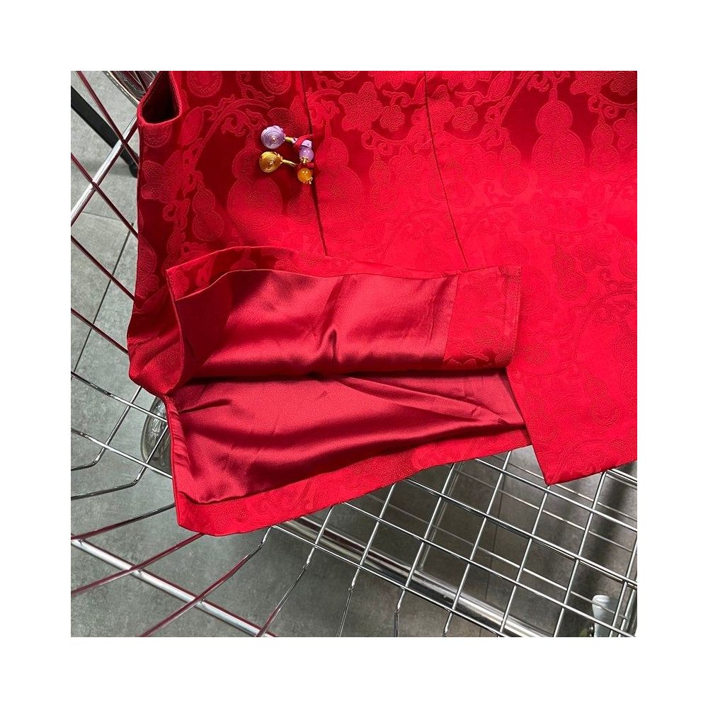 New Chinese style red buckle vest for spring 2026 standing collar jacquard color buckle niche high end sense camisole vest image 5