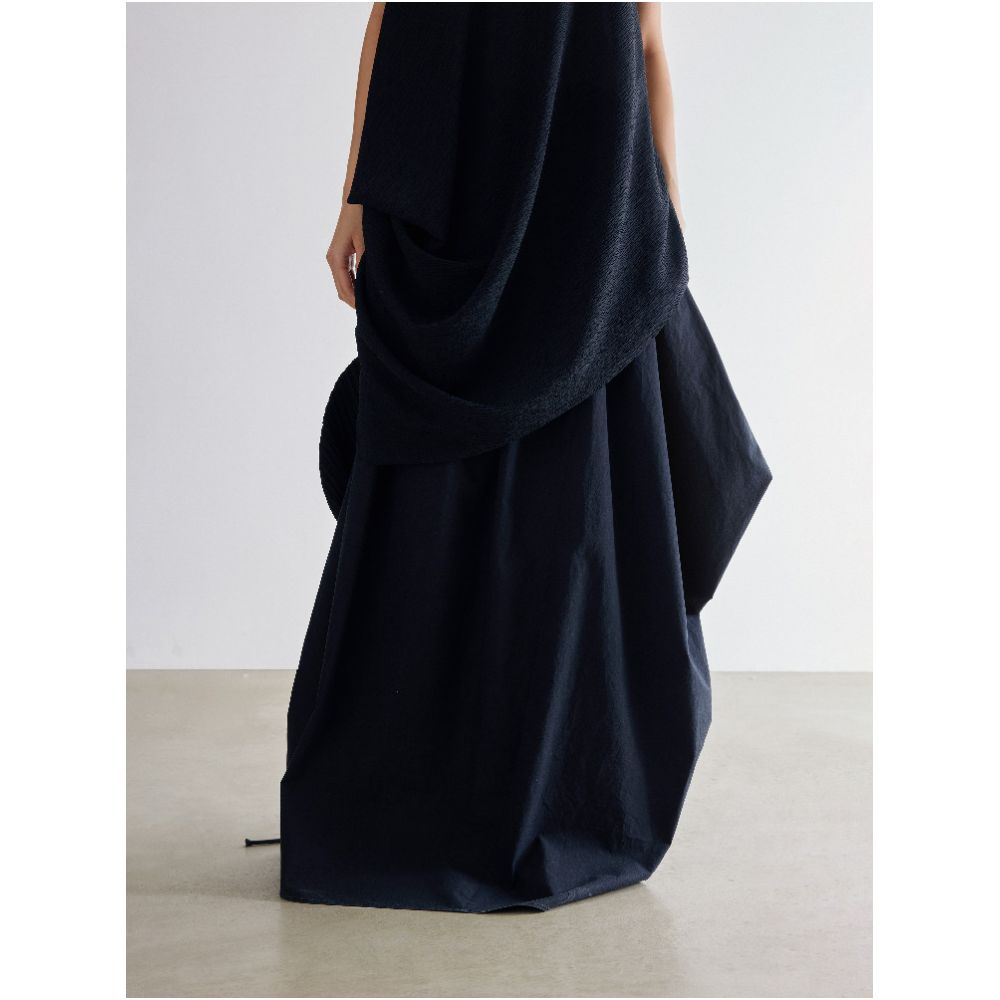 YUELXIANG Designer 2025 Spring Summer New Original Simple Geometric Profile Asymmetric Half Skirt image 4