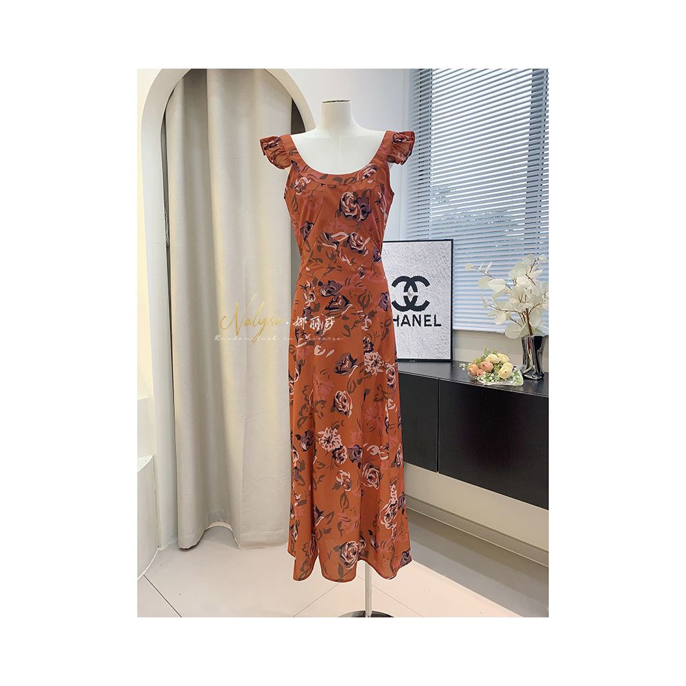 NALYSA Correct Version Waist cinching Spaghetti Strap Long Dress with Small Flutter Sleeves Square Neck Floral Dress for Women Summer French Resort Style image 5