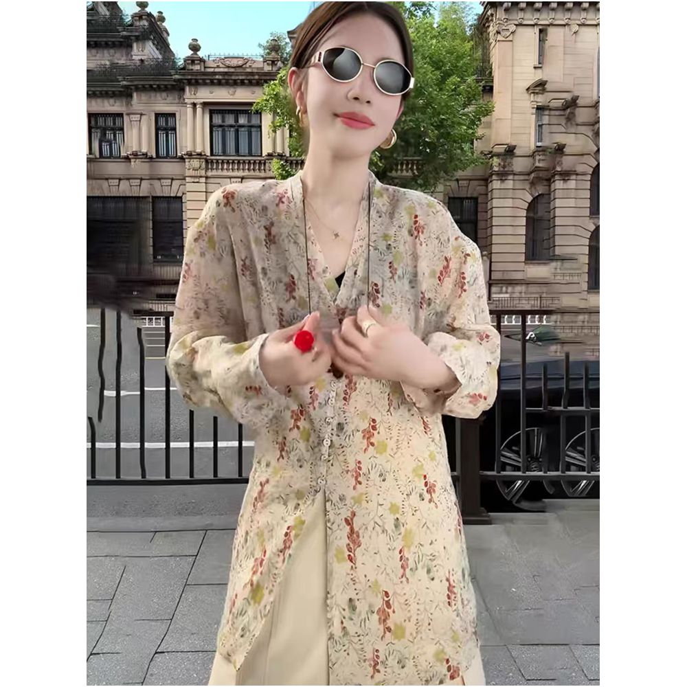 Super cute youthful V neck floral long sleeved shirt for women summer style loose fit slimming thin sun protective top image 4