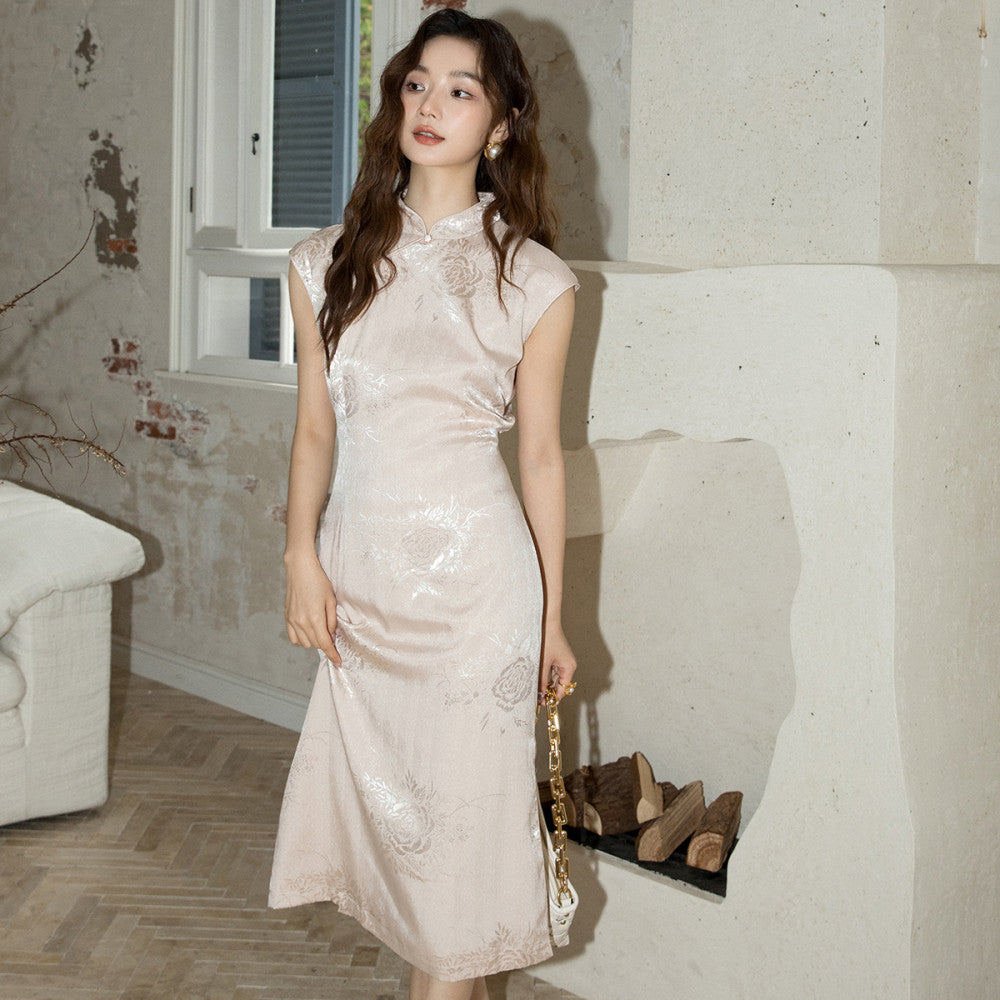 Summer Edition Apricot Jacquard Texture Dress with Goddess Style 2704 Queen s Temperament Retro Improved Cheongsam Skirt image 29