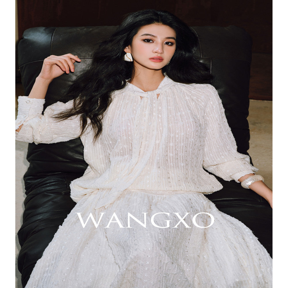 WANGXO Three dimensional particle jacquard semi transparent micro wrinkled texture Integrated ribbon V neck top and skirt set image 2