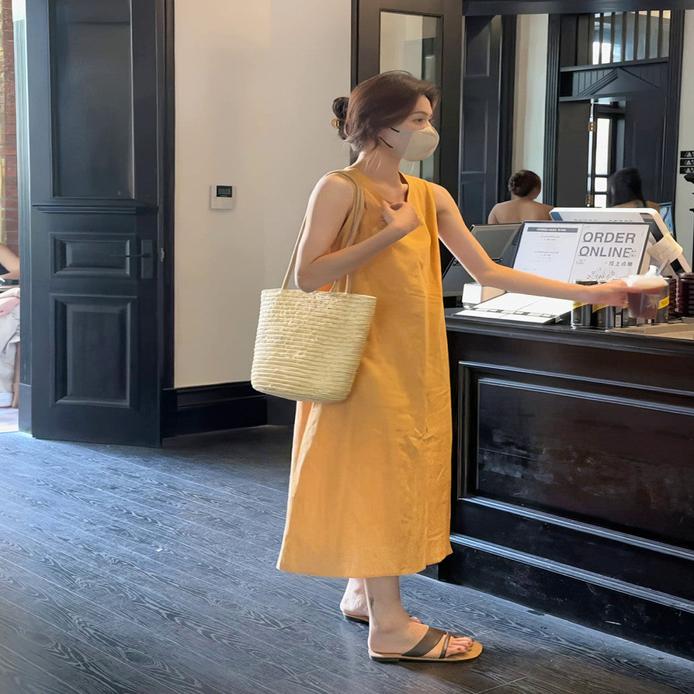 Summer sleeveless dress with a small stature and a high end feel featuring an apple shaped figure and a slimming effect exuding a casual French style vibe image 8