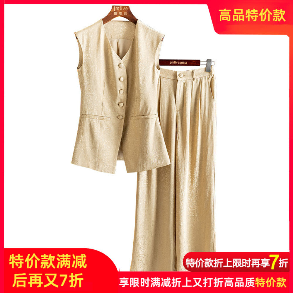 White temperament mulberry silk vest women s 2025 summer new product western style age reducing chic casual wide leg pants two piece set image 16