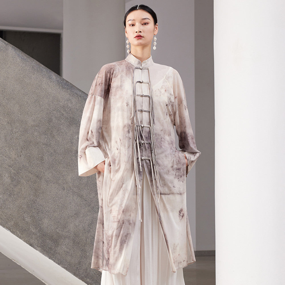 New Chinese style stand up collar silhouette with cross dyed printed mesh and artistic long sleeved jacket J42D391 image 11