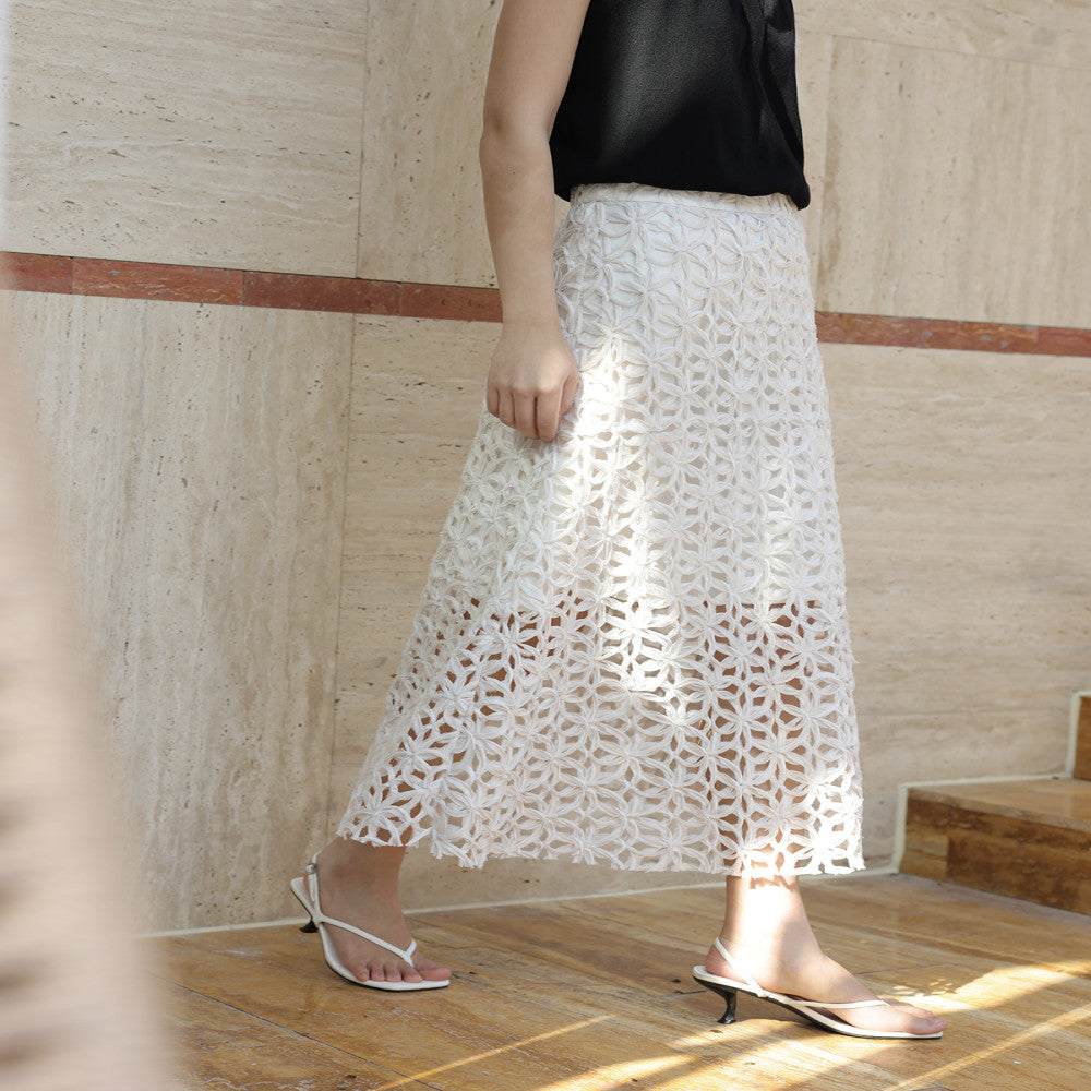 Zhimeijia heavy handmade hollow sleeveless temperament dress super fairy romantic French retro skirt summer image 26