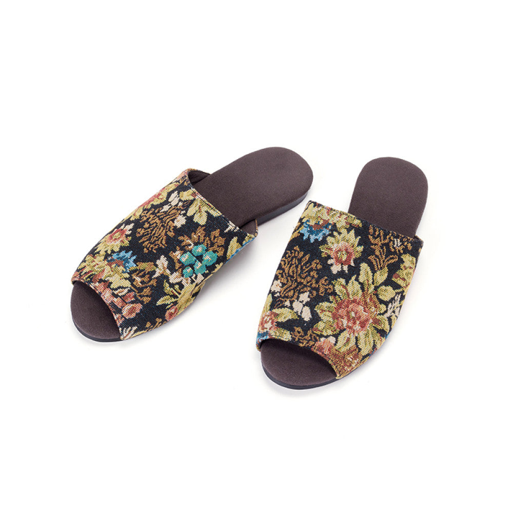 ASAYA3800: Vintage Jacquard Floral Slippers โ ๐๐ข๐ฆ๐๐ฅ๐๐ฌ๐ฌ ๐๐จ๐ฆ๐๐จ๐ซ๐ญ ๐๐๐๐ญ๐ฌ ๐
๐ฅ๐จ๐ซ๐๐ฅ ๐๐ก๐๐ซ๐ฆ โจ๐ธ