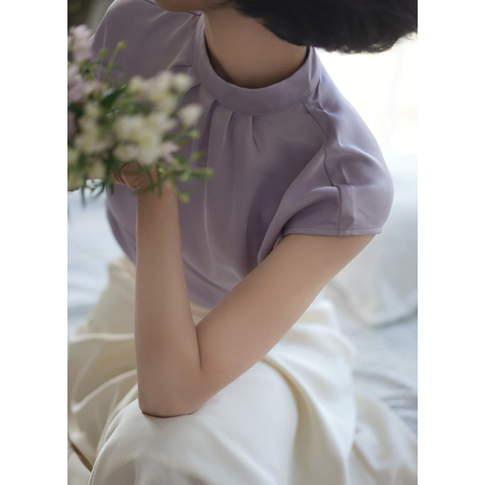 Ching s French retro elegant satin top with a half high collar to cover the flesh OL commuter outfit that looks white and versatile in summer image 12