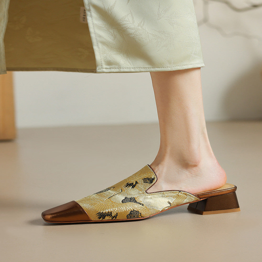 New Chinese style Baotou half slippers with women s embroidery thick heel high end feel low heel color blocked M ller sandals paired with skirts image 2