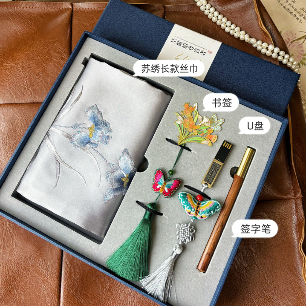 Chinese style Suzhou embroidery gift set hand embroidered silk scarf four piece holiday gift image 46