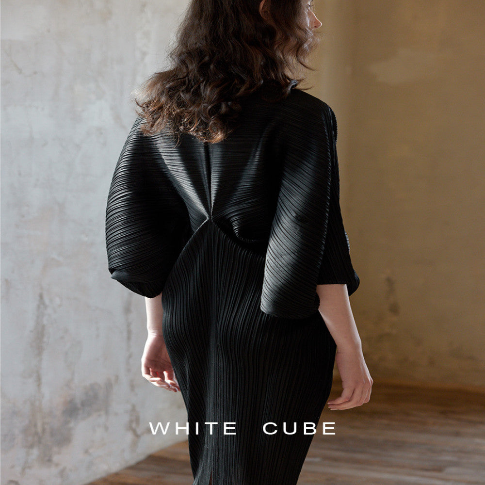Whitecube Spring Summer Three House Style Art origami with curved 7 4 sleeves pleated V neck dress for children s clothing image 4