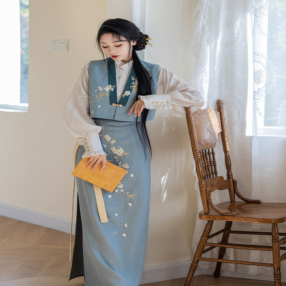 Dreaming of Pear Blossoms and Chinese Style Original Commuting Daily Hanfu Spinning Skirt New Chinese Embroidery Vest Stand up Collar Shirt Spring and Autumn image 5