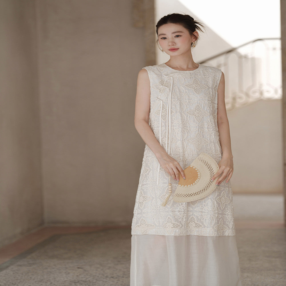 New Chinese style dress for women in the summer of 2025 with a retro and loose sloping collar and improved cheongsam image 2