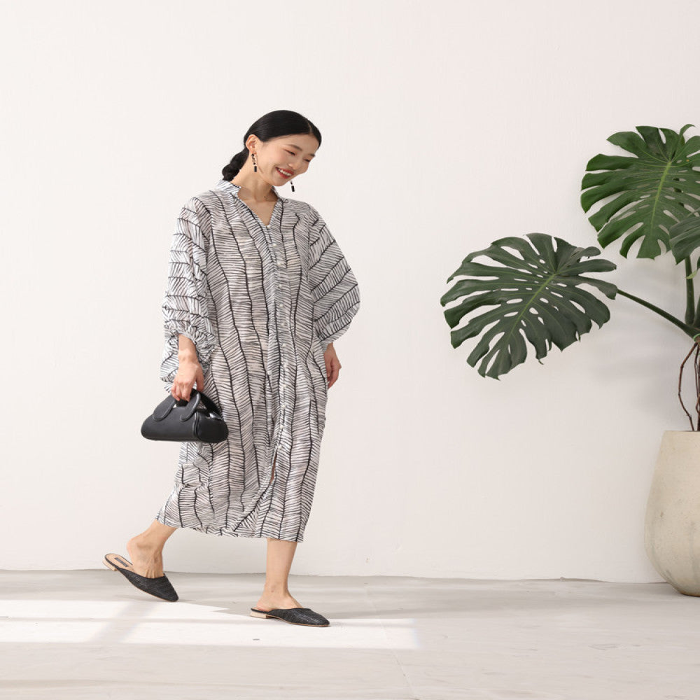 TAORAN Improved Young Dress with Multiple Buckles in the Middle Printed Long Dress Artistic Style Loose Robe Zen Style image 4