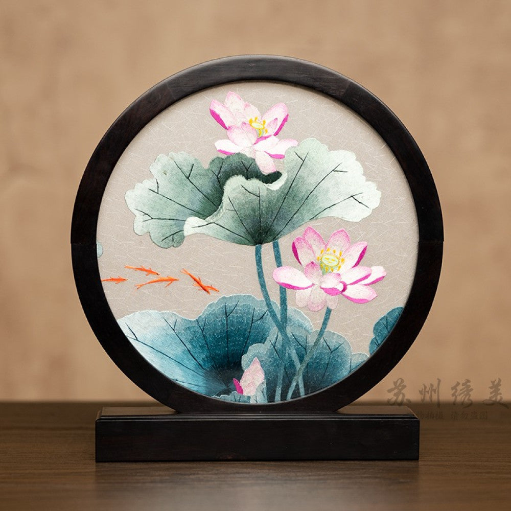 Embroidery ornament Suzhou double sided embroidery desktop ornament creative table embroidery beautiful retro table screen Chinese style business gift image 3