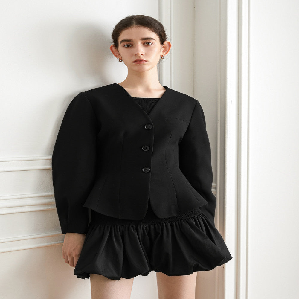 AEL original high end small suit 2025 early autumn new black V neck casual short jacket for women image 4