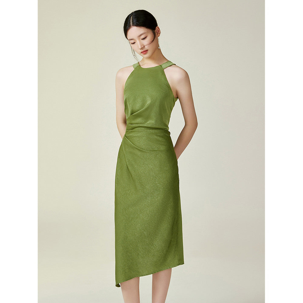Yiyan green minimalist design dress with summer pleating waist cinching slimming effect hanging neck sleeveless mid length camisole skirt image 8