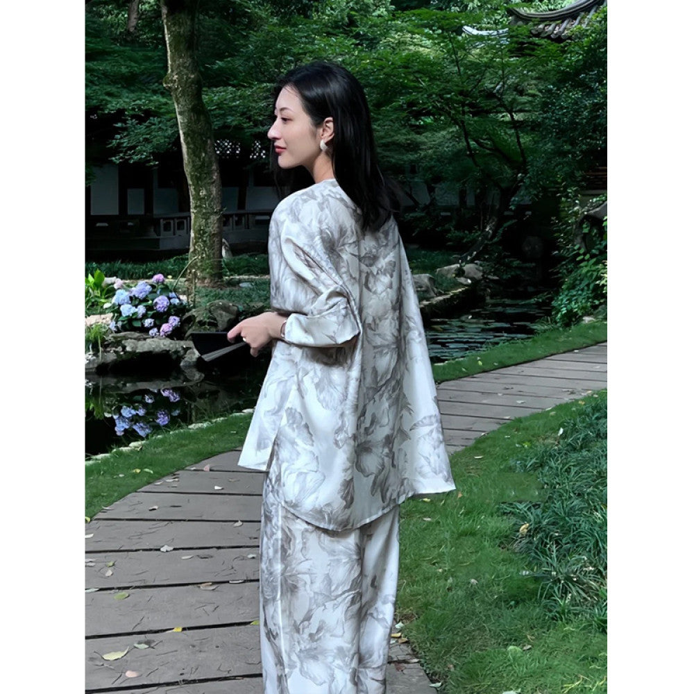 Spot new Chinese style two piece women s high end ink painting printed high waist slimming wide leg pants set image 8