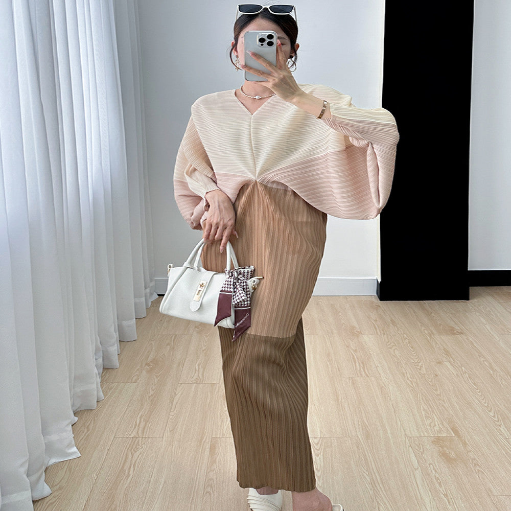 Homestay pleated dress long skirt summer new high end niche temperament color blocking age reducing bat sleeve dress for women thin image 3