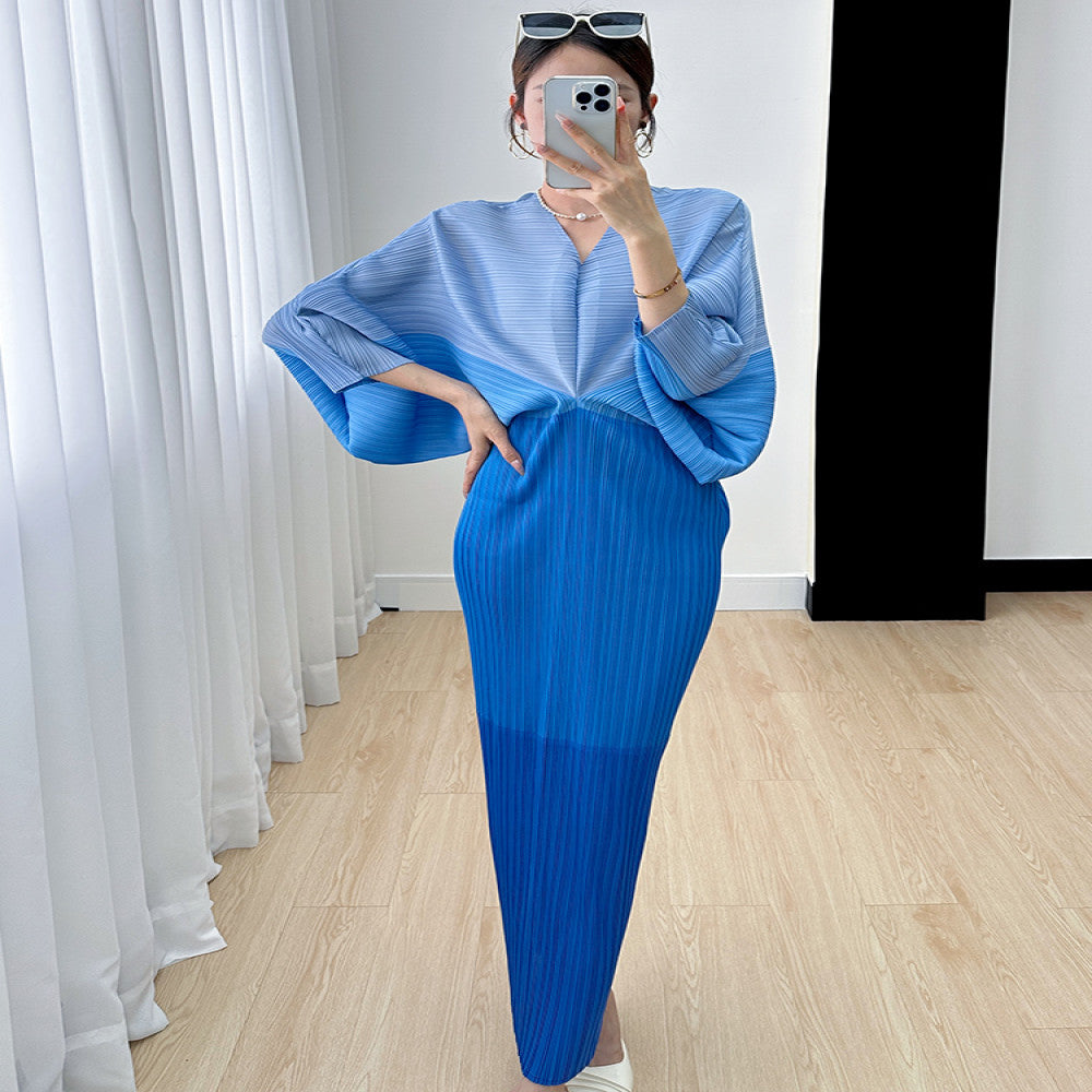 Homestay pleated dress long skirt summer new high end niche temperament color blocking age reducing bat sleeve dress for women thin image 4