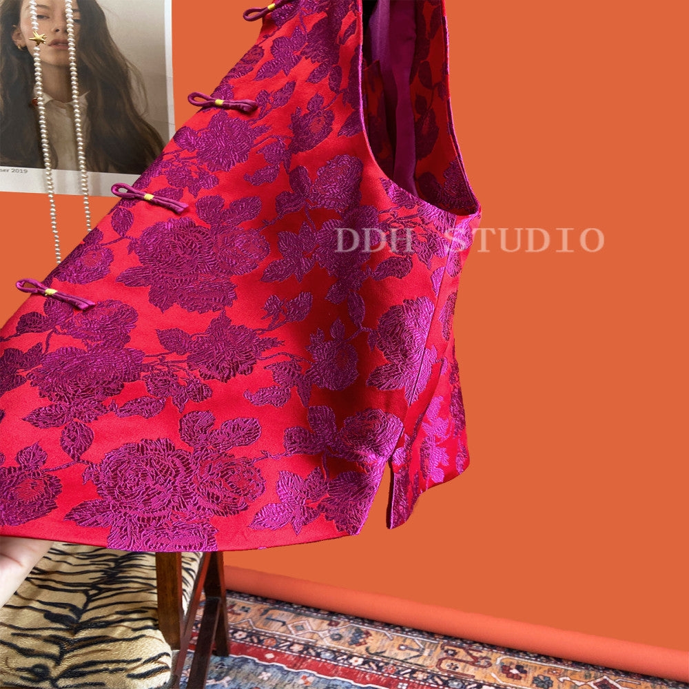 New Chinese style silk jacquard vest women s buckle improved sleeveless versatile woven brocade Chinese style top 2024 image 4