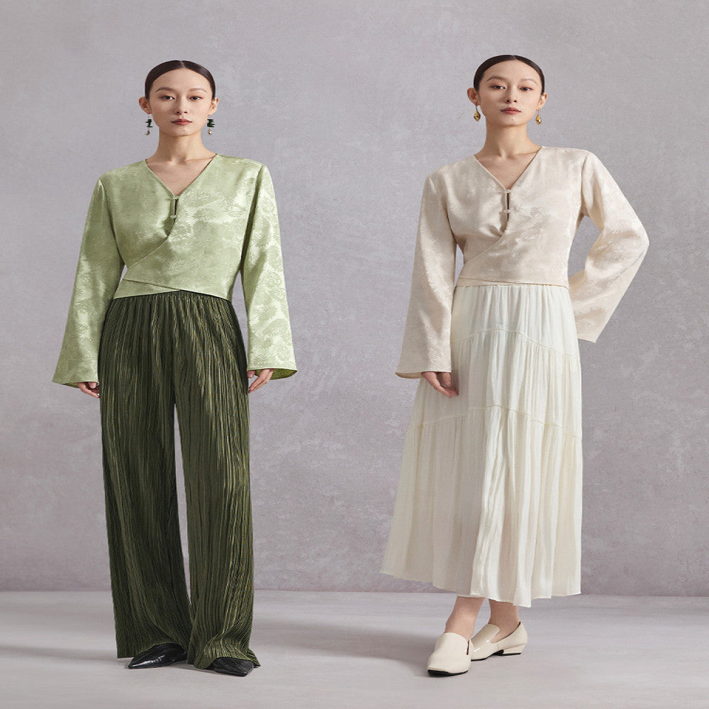 Naivee New Chinese Jacquard V neck Waist Horn Sleeve Mint Manbo Long Sleeve Shirt Women s Autumn Small Shirt image 3