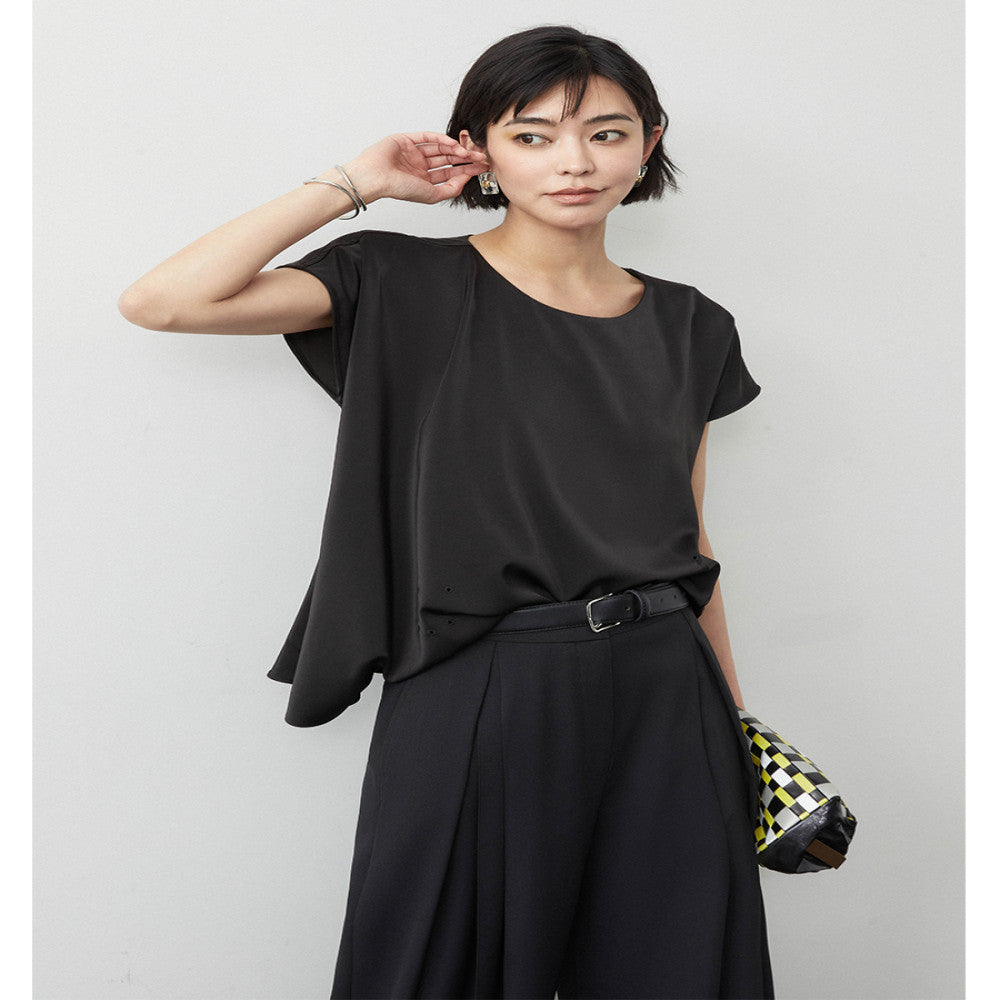 Le Samedi Love Worry Ya Metal Structure Decorative Buckle Two Wear Satin Silk Soft Fashion Short Sleeve Top image 3
