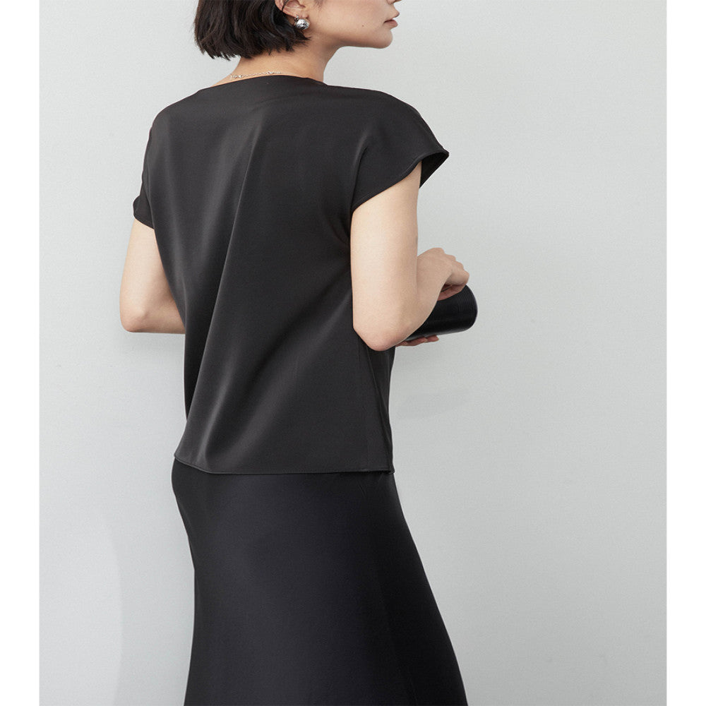 Le Samedi Love Worry Ya Metal Structure Decorative Buckle Two Wear Satin Silk Soft Fashion Short Sleeve Top image 4