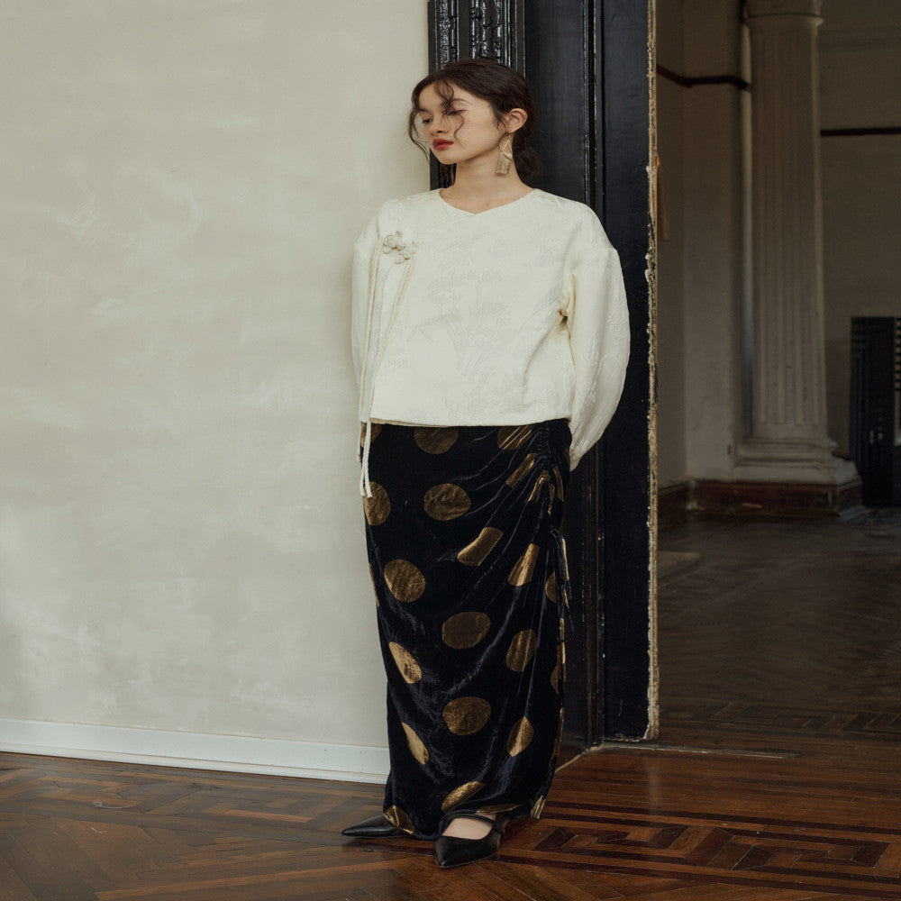 YUANYE Yuan Ye Yuan Yuan Yuan is full of original mulberry silk polka dot velvet new Chinese style shirt pleated half skirt set image 3