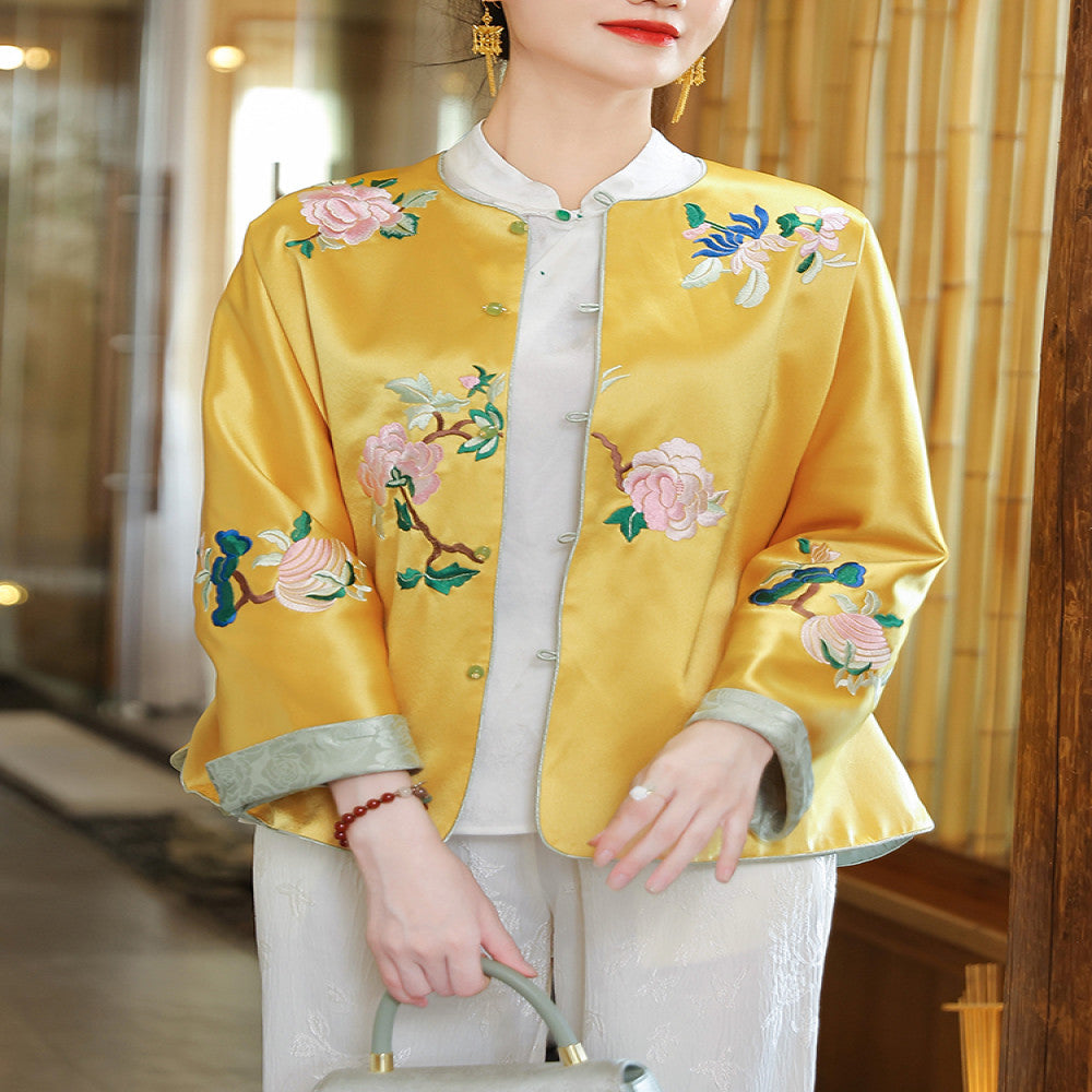 Improved cheongsam new 2025 new autumn and winter new Chinese women s dress Chinese style Tang style coat China Chic vintage coat image 2