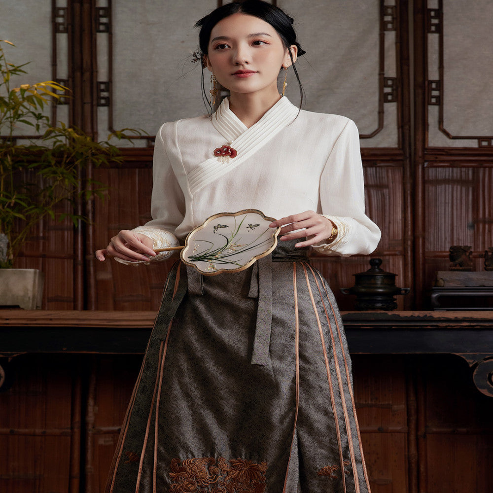 Moyu 2024 Spring Summer New Chinese Style Retro Improved Hanfu Embroidered Tea Clothes Shirt Design Sense Niche Top image 3
