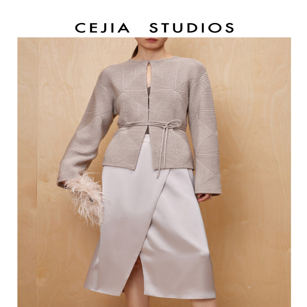 CEJIA Tin Ash Heavy Weight Coarse Needle Waist Strap Wool Knitted Cardigan Women s Sweater Jacket 2025 Autumn New Collection image 2