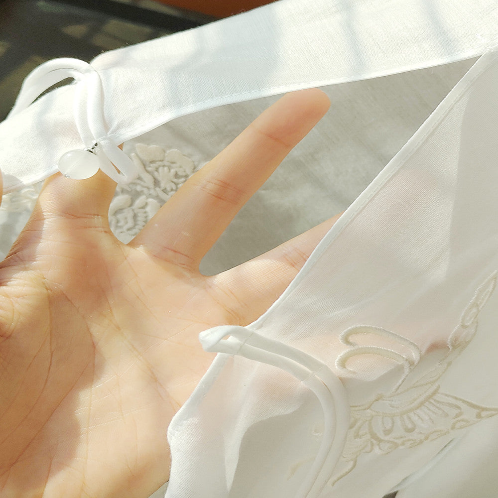 White improved new Chinese style round neck shirt with a female design sense niche retro button embroidery Chinese style casual shirt trend image 5