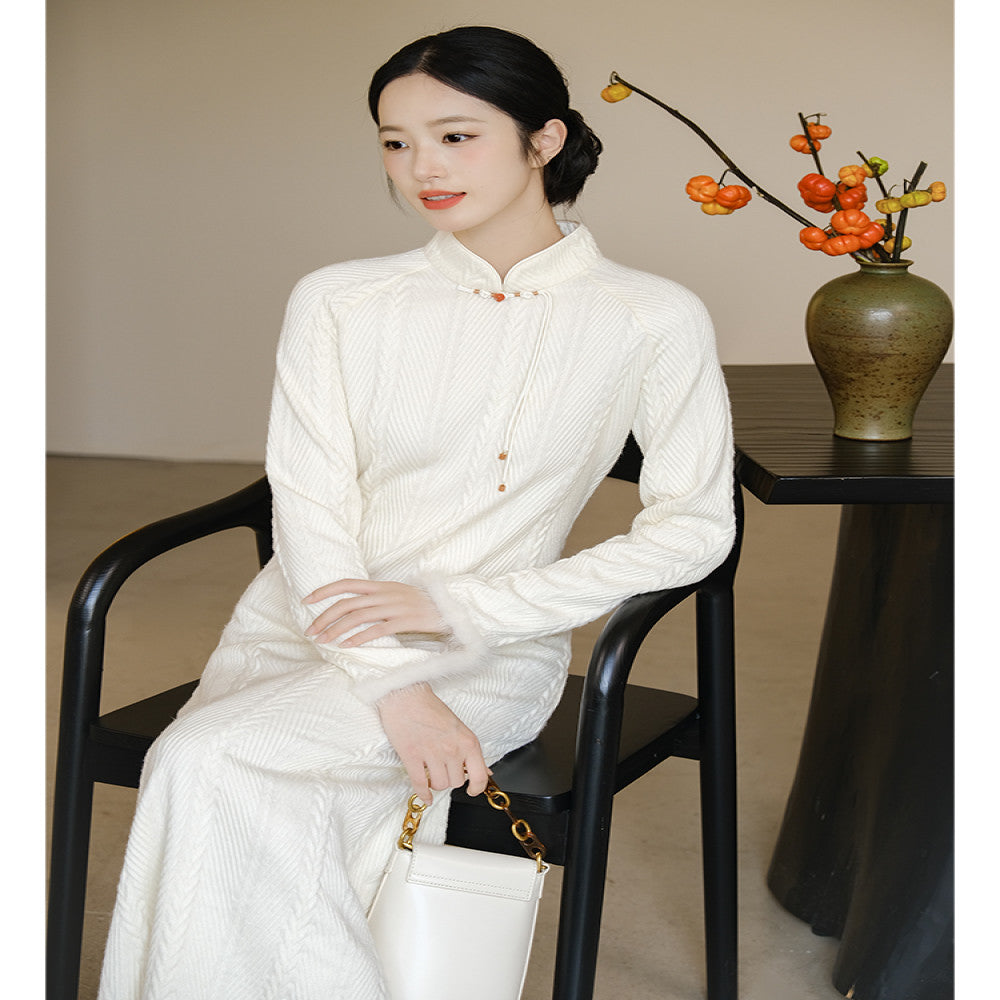 Mountain Colored New Chinese Knitted Dress Winter New Style Rice White Elegant Temperament Improved Cheongsam Young Style image 4
