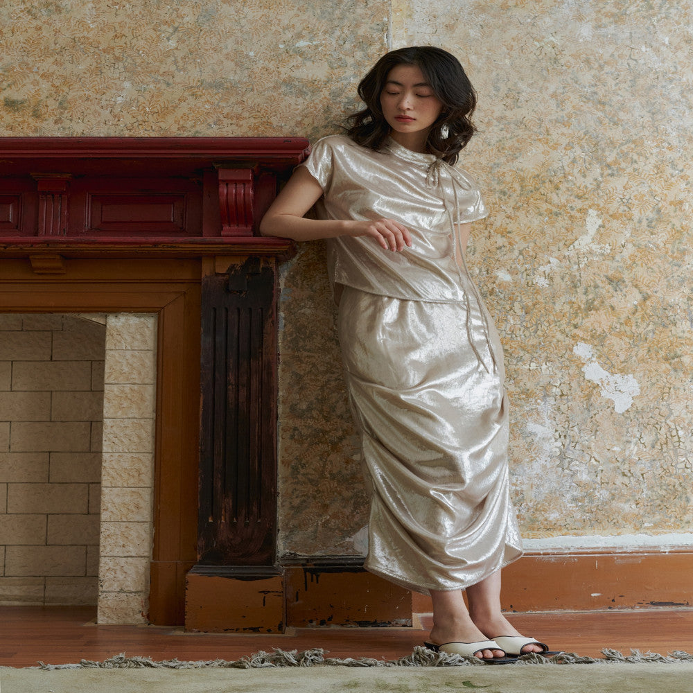 YUANYE Yuan Ye Fine Sparkling Champagne Shining Silk Original Innovative Chinese Stand up Collar Short Sleeve Folded Half Skirt Set Light Dress image 4