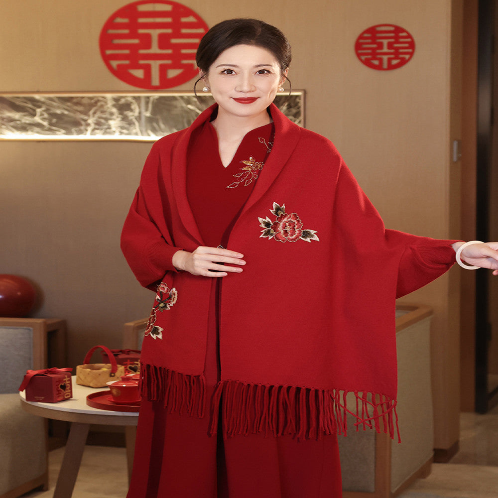 High end red matching with mother s cheongsam shawl 2023 new autumn and winter wedding banquet wedding dress Chinese style outdoor outfit image 0
