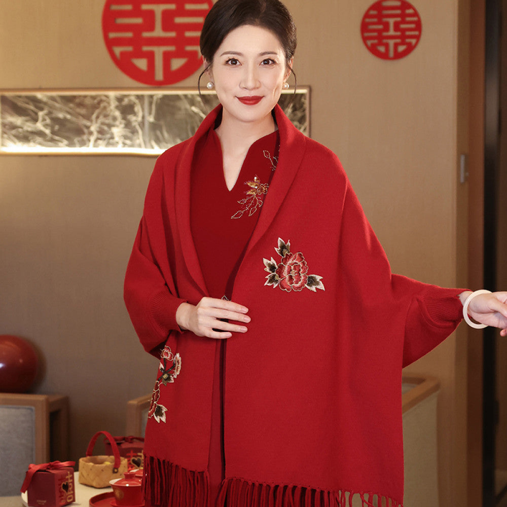 High end red matching with mother s cheongsam shawl 2023 new autumn and winter wedding banquet wedding dress Chinese style outdoor outfit image 6