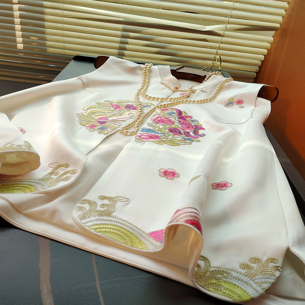 White retro buckle acetate satin vest for women in spring and summer improved new Chinese embroidery top paired with Tang style clothing image 7