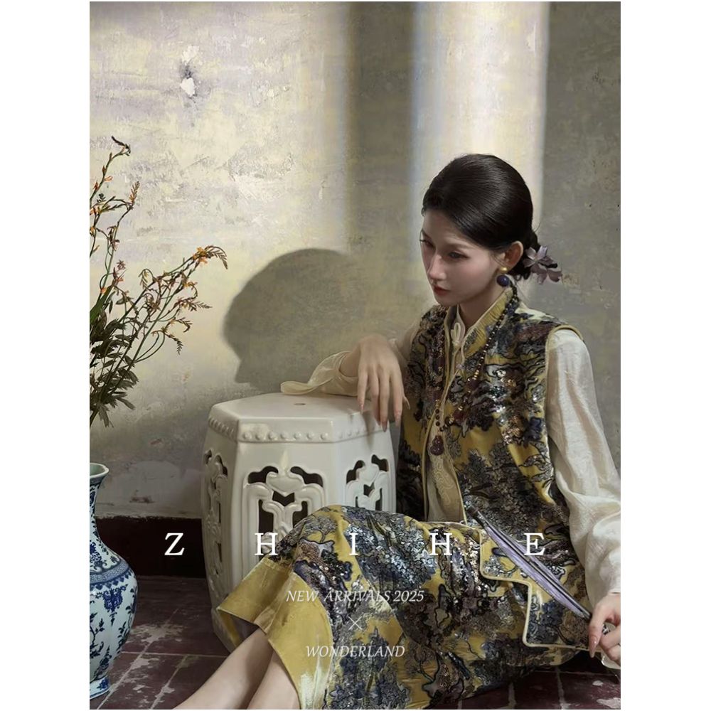 Wuyan Yiheshan Hetu New Chinese Brocade Velvet Bead Embroidery Material Vest Half Skirt Tencel Top image 3
