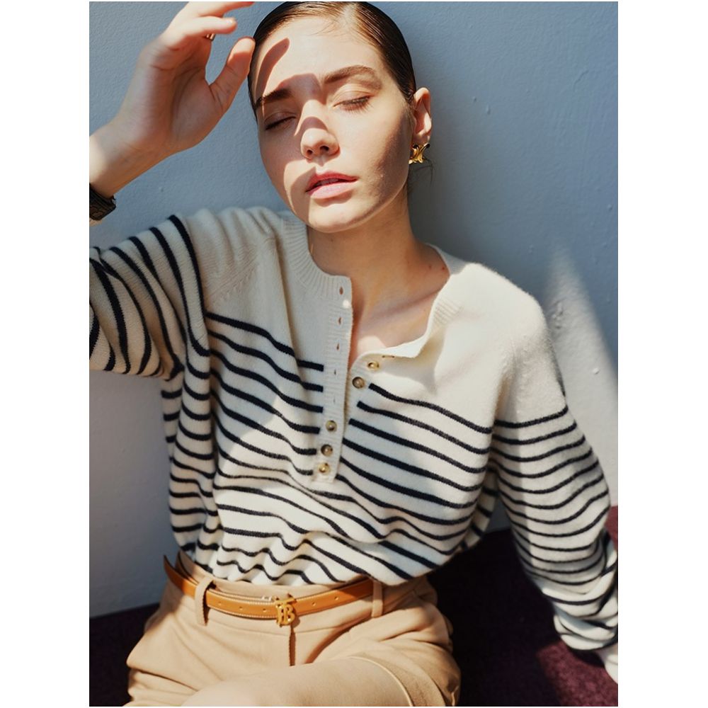 Soft warm loose French retro classic striped 2025 spring new wool knitted sweater round neck base sweater image 1