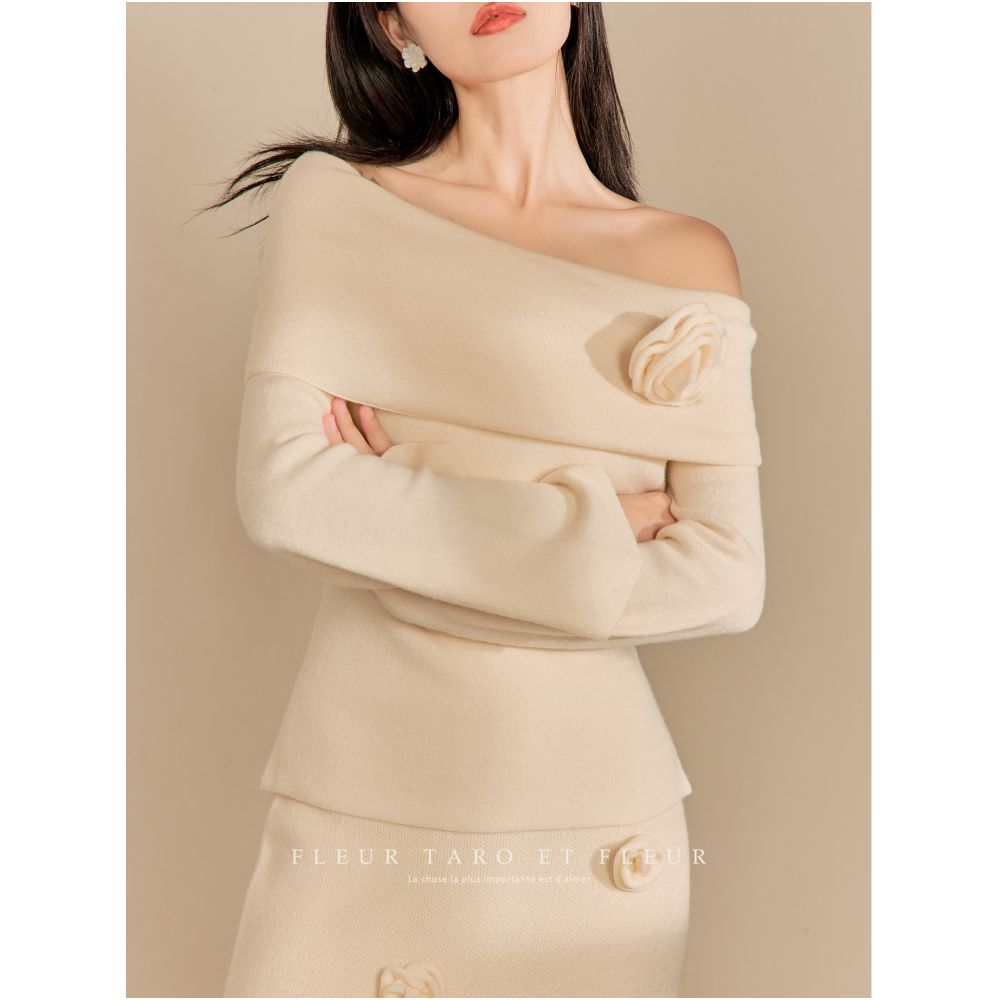 Qiao and Flower Bottle French Gentle Style One Shoulder Set 2025 New 3D Flower Beige Knitted Two Piece Set image 16