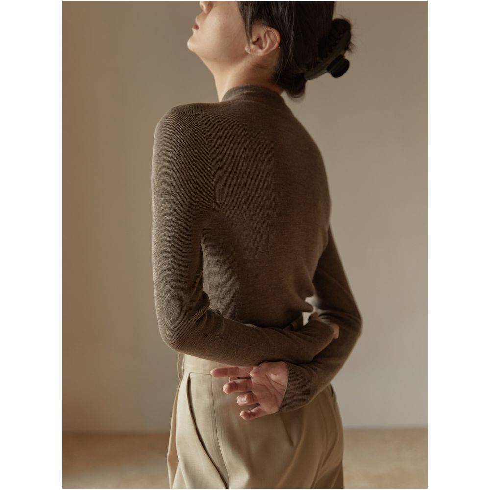 Commuse memory finely spun JI fine all wool Yangtze yarn seamless integrated semi high neck base sweater image 5