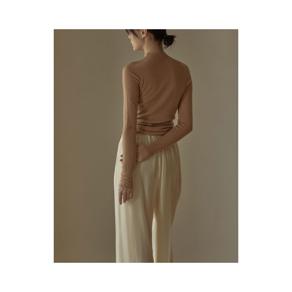 Commuse memory finely spun JI fine all wool Yangtze yarn seamless integrated semi high neck base sweater image 19