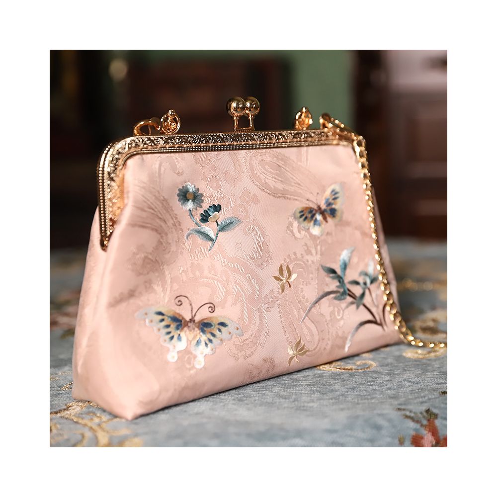 Paired with cheongsam bag retro embroidered handbag 2024 new versatile women s bag Suzhou embroidered beautiful crossbody bag mother s gift image 11