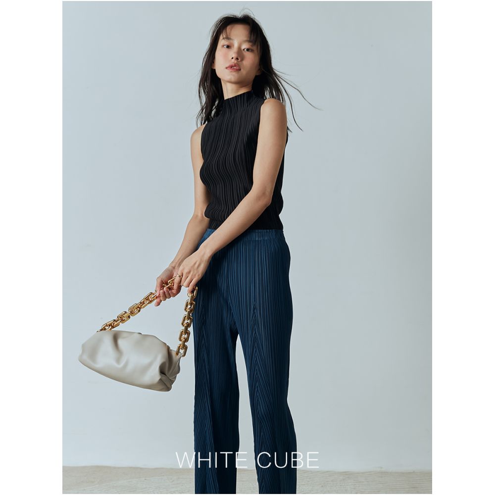 2025 Half High Collar Wrinkled Sleeveless Bottom T shirt Wrinkled Miyake Wind Pressure Wrinkled Slim Fit Versatile Vest Women s Summer image 4