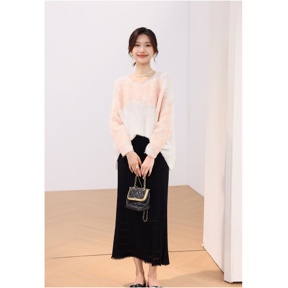 Qiqi Family 3D Bamboo Knot Pit Strip Knitted Half Skirt 2024 Autumn New Product French Hollow High Waist Long Skirt for Children image 5