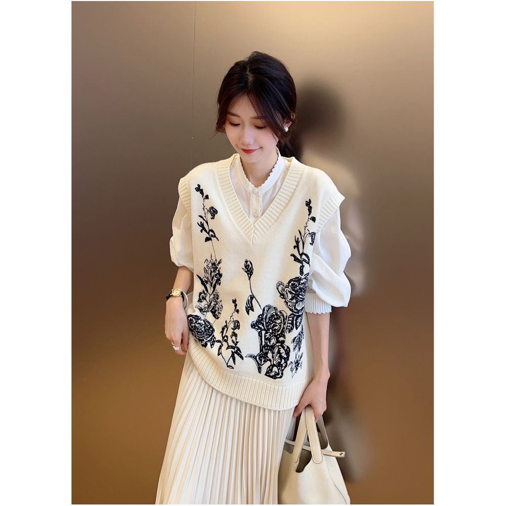 Qiqijia Shoulder Sleeve Splicing Crimson Lace Lace White Shirt 2024 Autumn New Product Women s Long Sleeve Shirt image 4