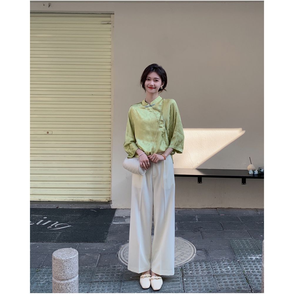 Qiqi Home 2024 Early Autumn New Chinese Ancient Style Embossed Shirt Women s Long Sleeve Design Temperament Top image 5