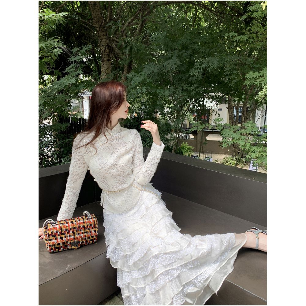 Yu Xiaoxiao Jiangnan Beauty Embryo Chinese stand up collar button retro national style hollow top early autumn new image 3
