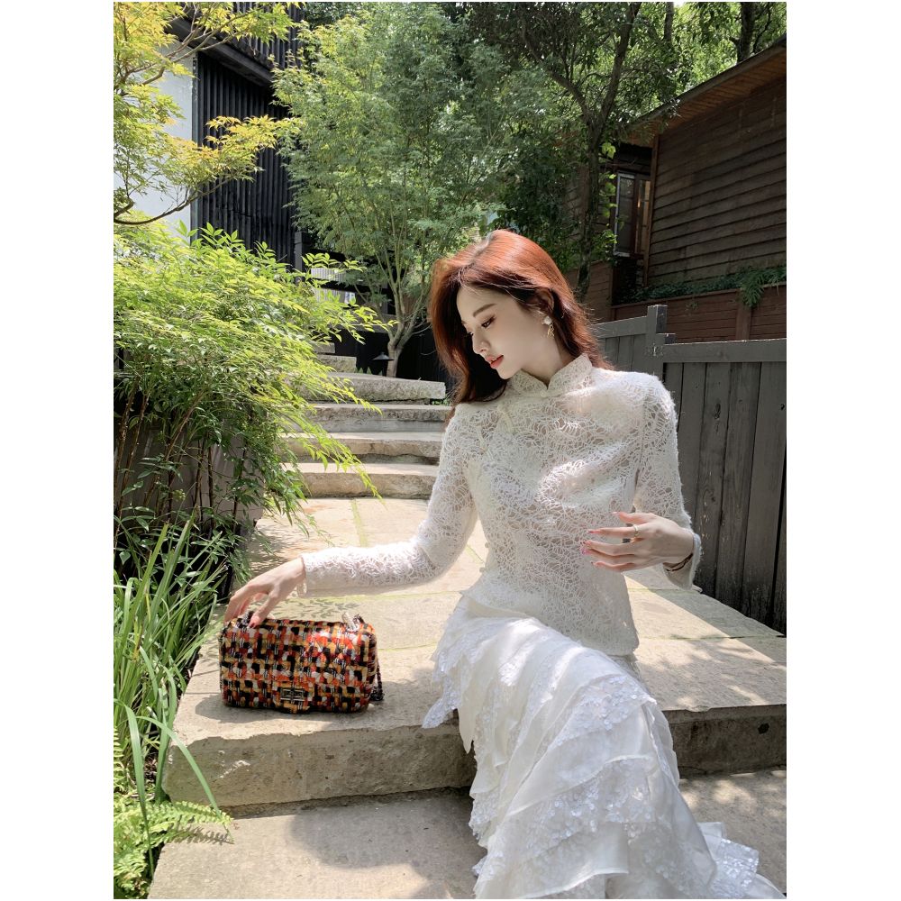 Yu Xiaoxiao Jiangnan Beauty Embryo Chinese stand up collar button retro national style hollow top early autumn new image 0